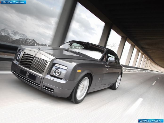 2009 Rolls-Royce Phantom Coupe - фотография 11 из 68