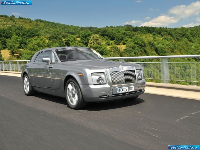 2009 Rolls-Royce Phantom Coupe - фотография 28 из 68