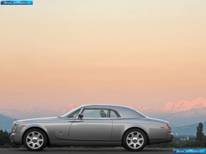 2009 Rolls-Royce Phantom Coupe - фотография 30 из 68