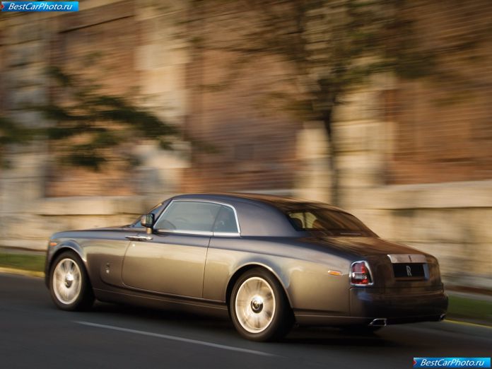 2009 Rolls-Royce Phantom Coupe - фотография 39 из 68
