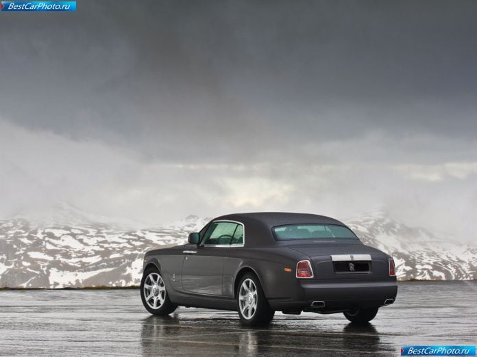 2009 Rolls-Royce Phantom Coupe - фотография 44 из 68