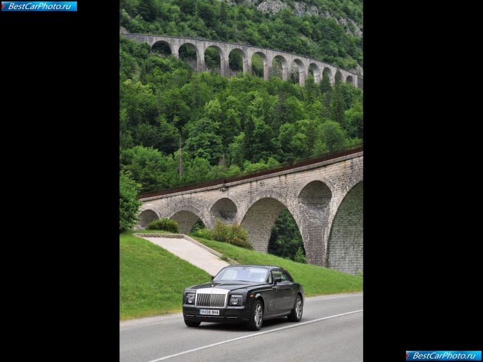 2009 Rolls-Royce Phantom Coupe - фотография 63 из 68 2009 Rolls-Royce Phantom Coupe - фотография 63 из 68