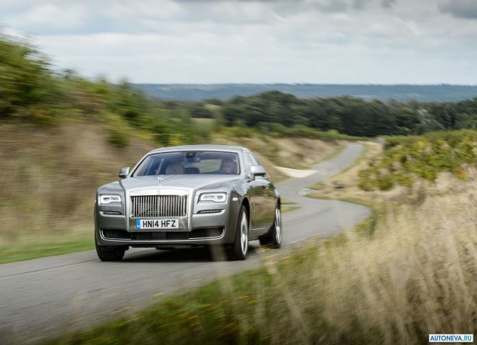 2015 Rolls-Royce Ghost Series II - фотография 32 из 115