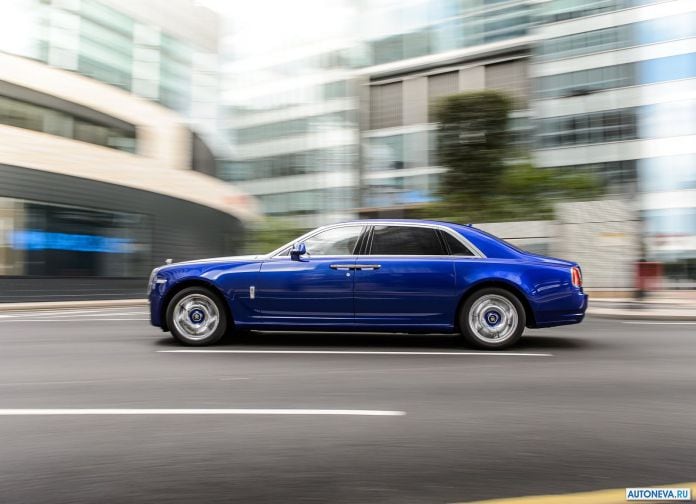2015 Rolls-Royce Ghost Series II - фотография 40 из 115