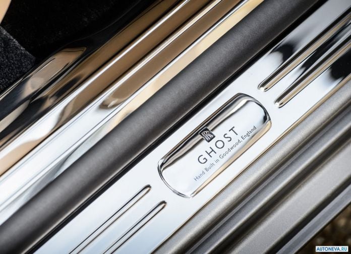 2015 Rolls-Royce Ghost Series II - фотография 97 из 115