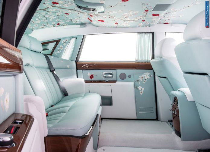 2015 Rolls-Royce Phantom Serenity - фотография 6 из 16 2015 Rolls-Royce Phantom Serenity - фотография 6 из 16