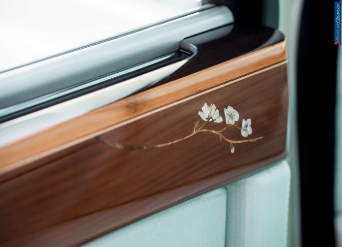 2015 Rolls-Royce Phantom Serenity - фотография 11 из 16 2015 Rolls-Royce Phantom Serenity - фотография 11 из 16