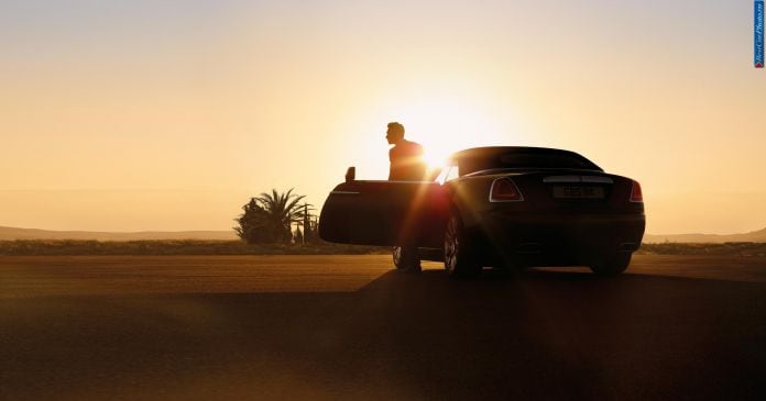 2016 Rolls-Royce Dawn - фотография 3 из 33 2016 Rolls-Royce Dawn - фотография 3 из 33