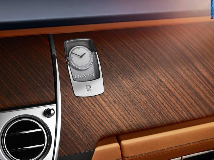 2016 Rolls-Royce Dawn - фотография 20 из 33 2016 Rolls-Royce Dawn - фотография 20 из 33