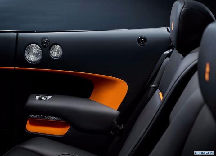 2017 Rolls-Royce Dawn Black Badge - фотография 10 из 12 2017 Rolls-Royce Dawn Black Badge - фотография 10 из 12