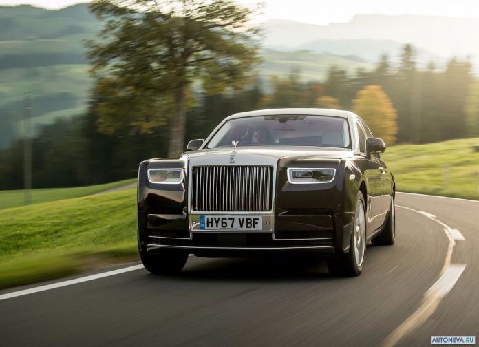 2018 Rolls-Royce Phantom - фотография 10 из 178