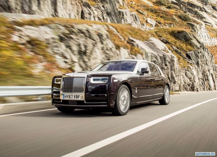 2018 Rolls-Royce Phantom - фотография 32 из 178