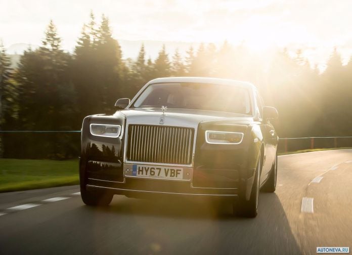 2018 Rolls-Royce Phantom - фотография 38 из 178 2018 Rolls-Royce Phantom - фотография 38 из 178
