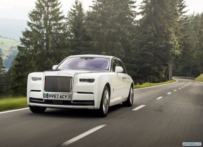 2018 Rolls-Royce Phantom - фотография 43 из 178