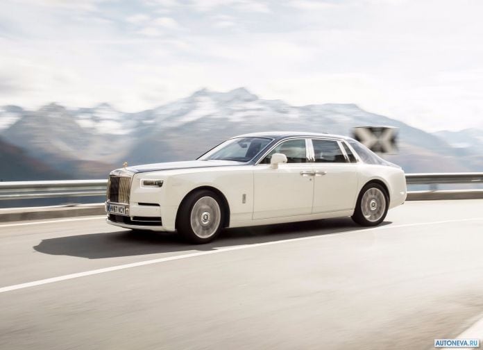 2018 Rolls-Royce Phantom - фотография 44 из 178