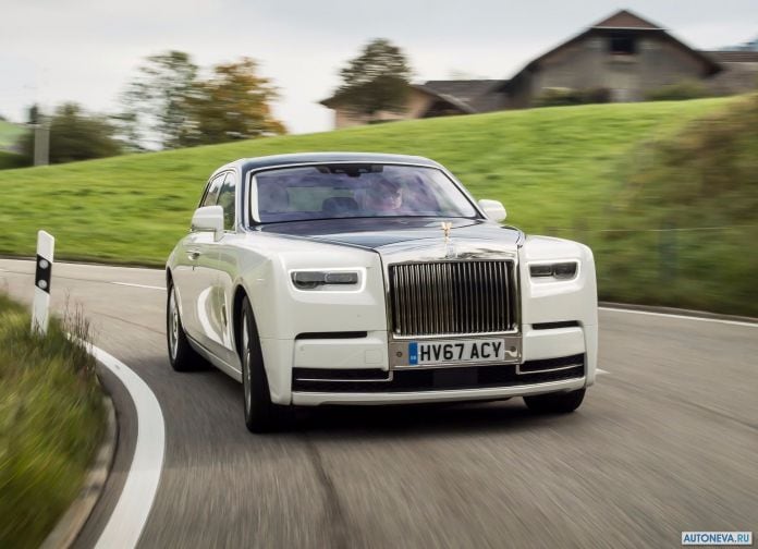 2018 Rolls-Royce Phantom - фотография 56 из 178