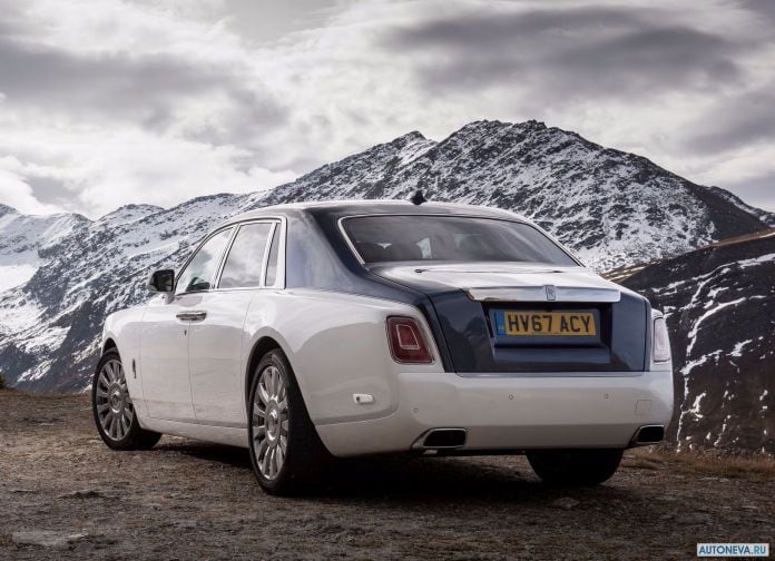 2018 Rolls-Royce Phantom - фотография 70 из 178