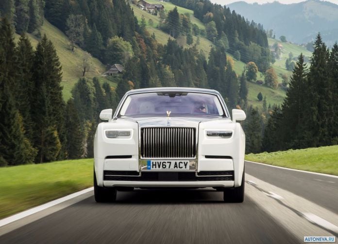2018 Rolls-Royce Phantom - фотография 76 из 178
