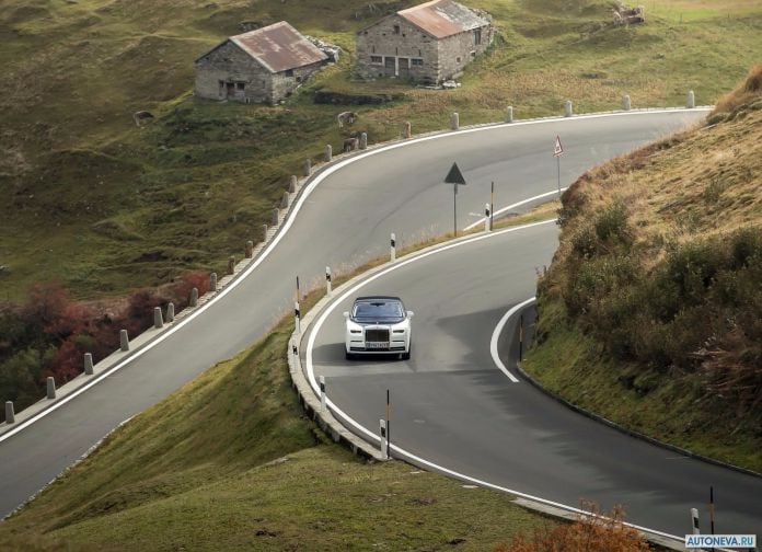 2018 Rolls-Royce Phantom - фотография 80 из 178