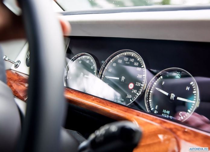 2018 Rolls-Royce Phantom - фотография 126 из 178 2018 Rolls-Royce Phantom - фотография 126 из 178