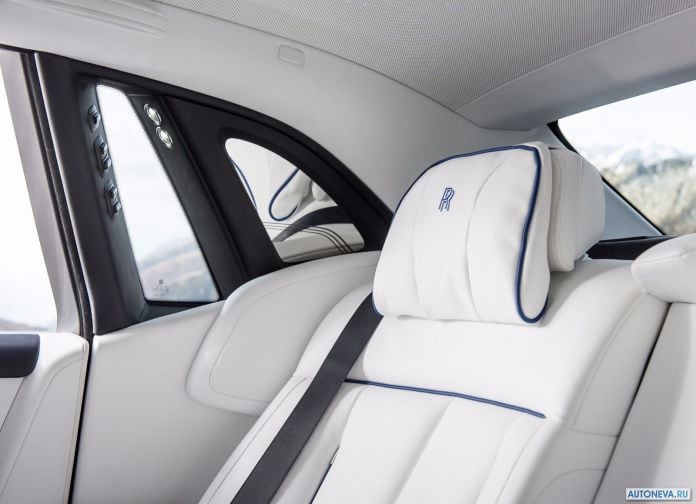 2018 Rolls-Royce Phantom - фотография 138 из 178 2018 Rolls-Royce Phantom - фотография 138 из 178