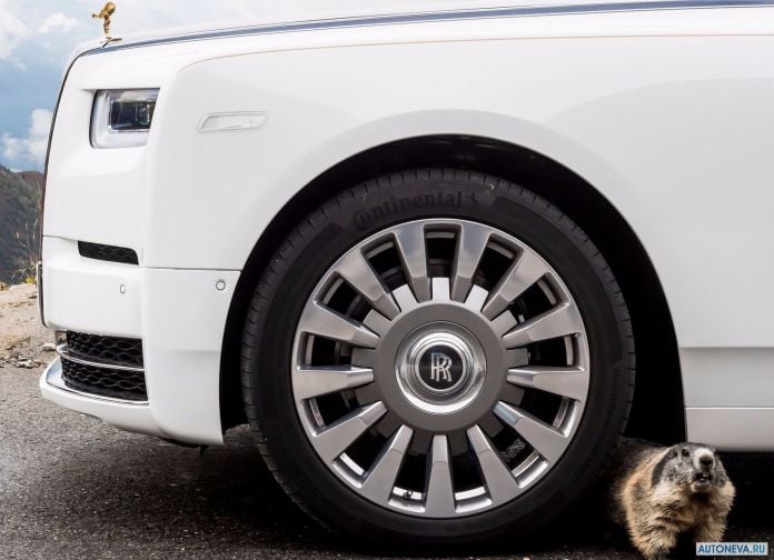 2018 Rolls-Royce Phantom - фотография 171 из 178 2018 Rolls-Royce Phantom - фотография 171 из 178