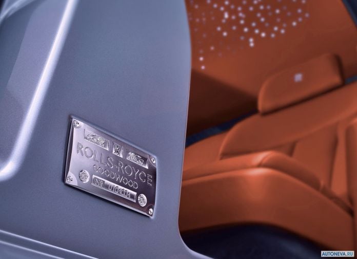 2018 Rolls-Royce Phantom - фотография 175 из 178 2018 Rolls-Royce Phantom - фотография 175 из 178