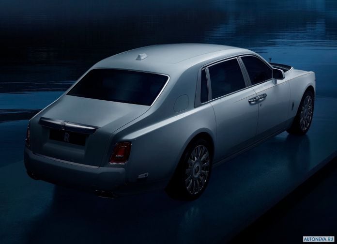 2019 Rolls-Royce Phantom Tranquility - фотография 4 из 21 2019 Rolls-Royce Phantom Tranquility - фотография 4 из 21