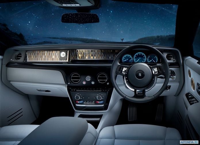 2019 Rolls-Royce Phantom Tranquility - фотография 7 из 21 2019 Rolls-Royce Phantom Tranquility - фотография 7 из 21