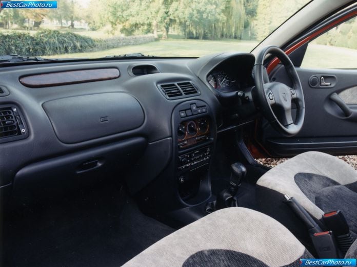 1995 Rover 200 - фотография 20 из 22