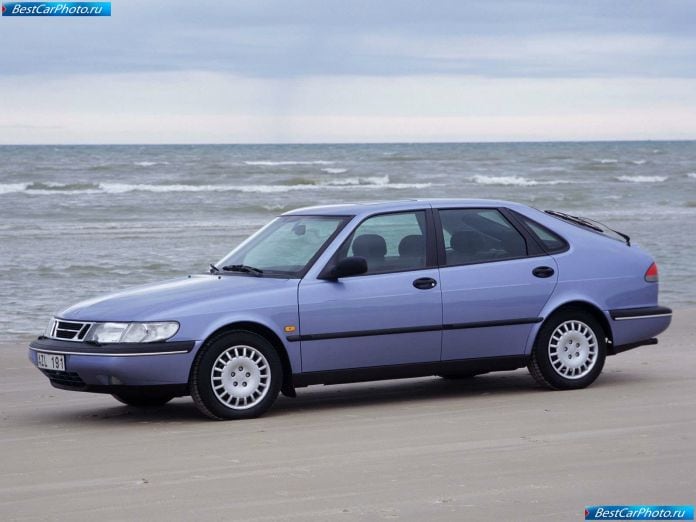 1997 Saab 900 - фотография 1 из 32