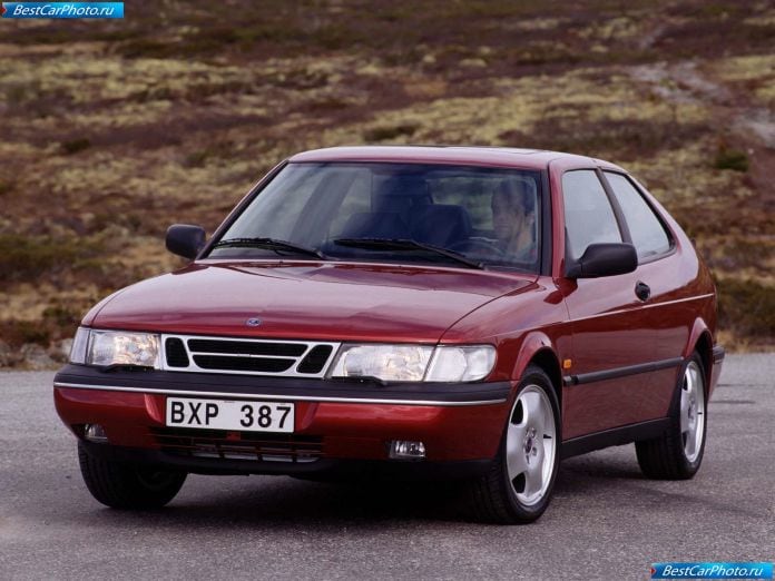 1997 Saab 900 Coupe - фотография 9 из 28