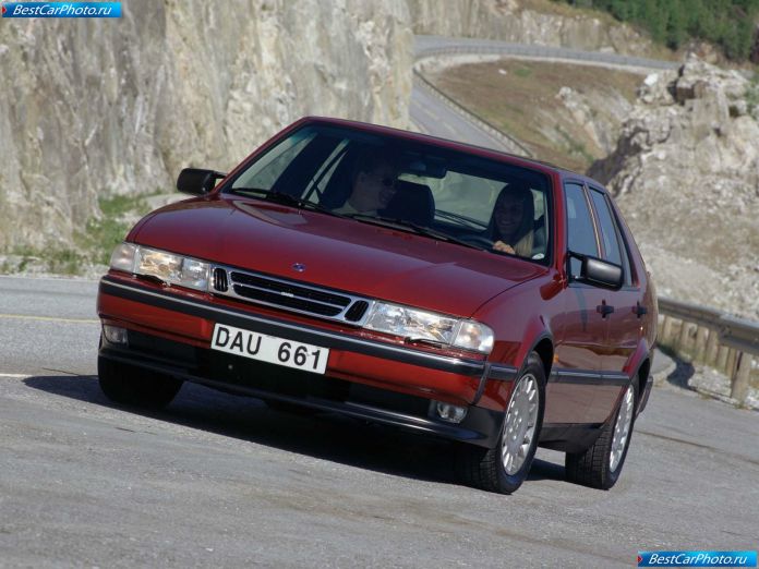 1998 Saab 9000 - фотография 12 из 31