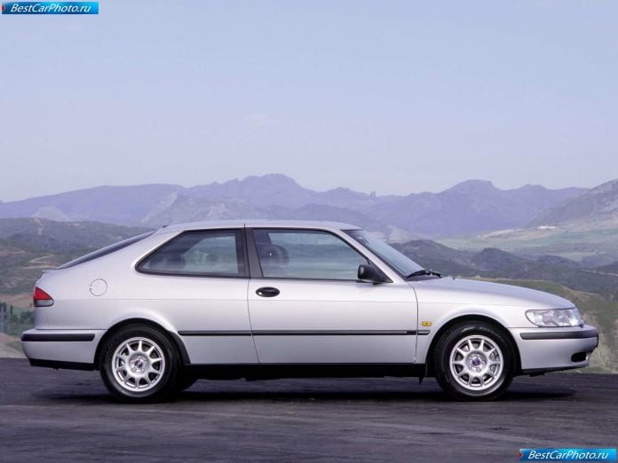 1999 Saab 9-3 Coupe - фотография 18 из 32 1999 Saab 9-3 Coupe - фотография 18 из 32