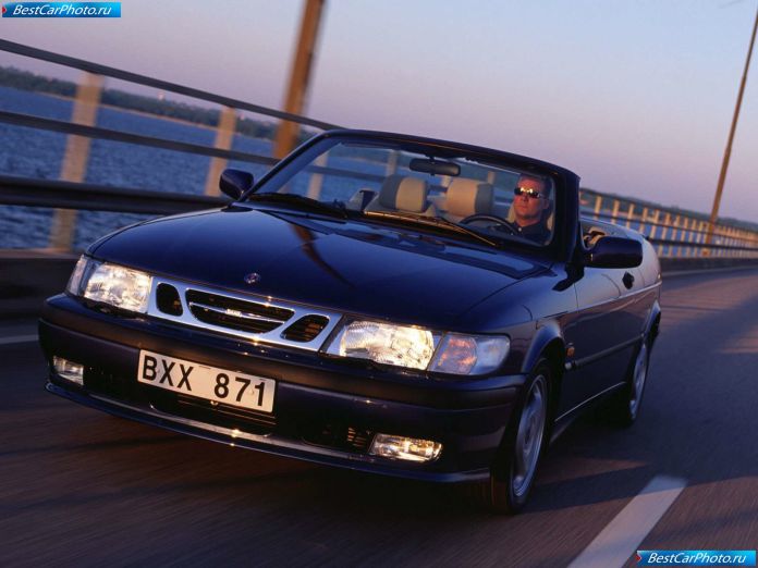 2000 Saab 9-3 Aero Convertible - фотография 4 из 20