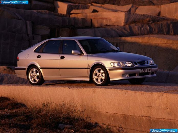 2001 Saab 9-3 - фотография 2 из 19