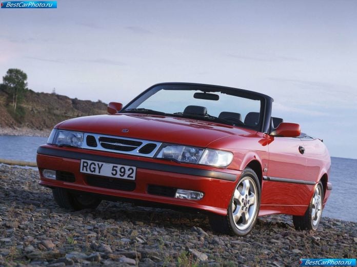 2001 Saab 9-3 Convertible - фотография 1 из 17