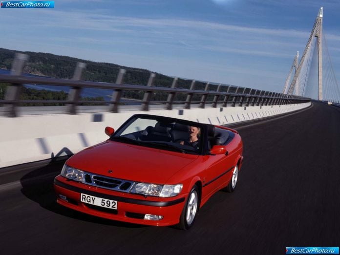2001 Saab 9-3 Convertible - фотография 3 из 17