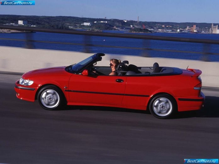 2001 Saab 9-3 Convertible - фотография 8 из 17