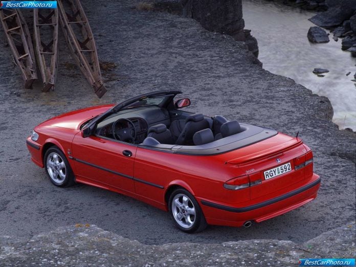 2001 Saab 9-3 Convertible - фотография 9 из 17