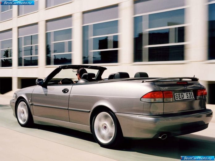 2002 Saab 9-3 Aero Convertible - фотография 9 из 10