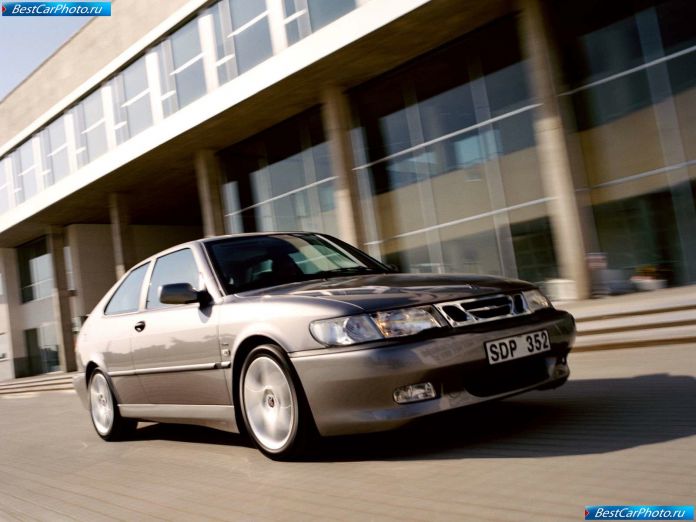 2002 Saab 9-3 Aero Coupe - фотография 1 из 15