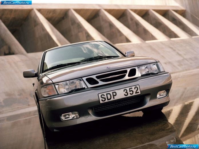 2002 Saab 9-3 Aero Coupe - фотография 10 из 15