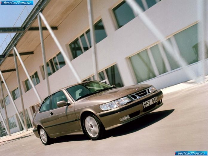 2002 Saab 9-3 Coupe - фотография 4 из 10