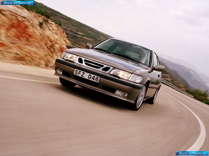 2002 Saab 9-3 Coupe - фотография 6 из 10