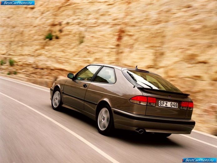 2002 Saab 9-3 Coupe - фотография 9 из 10