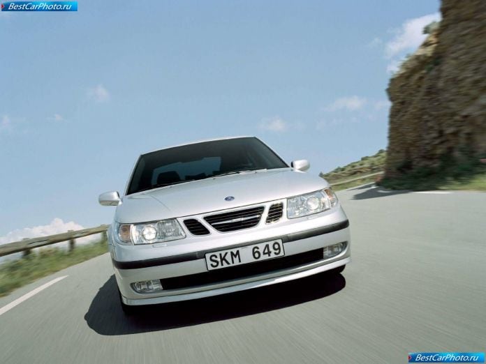 2003 Saab 95 Aero Sedan - фотография 9 из 25