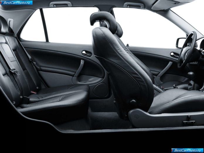 2003 Saab 95 Aero Sedan - фотография 17 из 25 2003 Saab 95 Aero Sedan - фотография 17 из 25