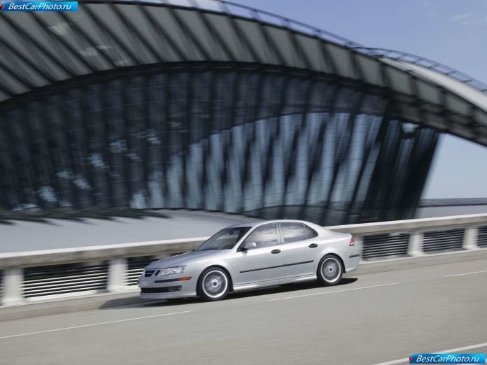2005 Saab 9-3 Sport Sedan - фотография 3 из 80