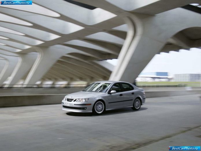 2005 Saab 9-3 Sport Sedan - фотография 6 из 80 2005 Saab 9-3 Sport Sedan - фотография 6 из 80